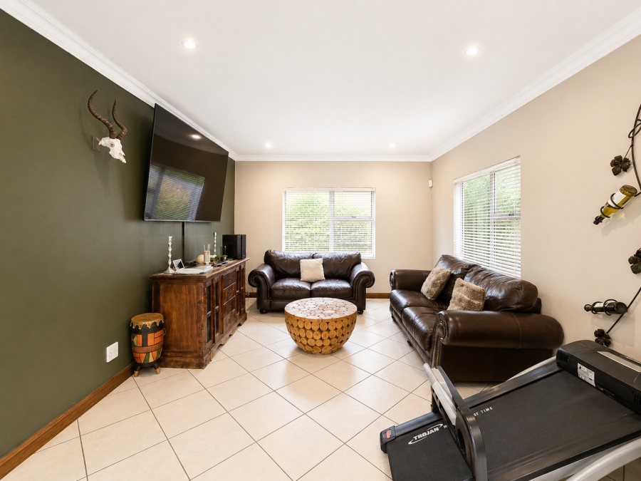 3 Bedroom Property for Sale in Schoemansville North West